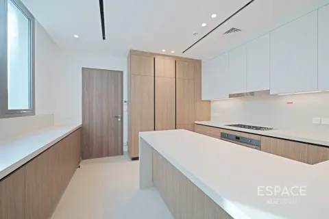 Müüa villa asukohaga Jumeirah Park, Dubai, AÜE: 5 magamistoaga, 555 m² Nr 738048 - pilt 10