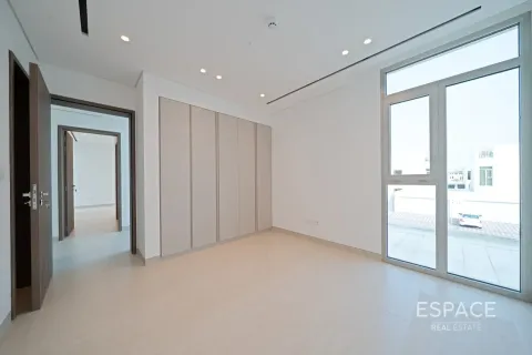 Müüa villa asukohaga Jumeirah Park, Dubai, AÜE: 5 magamistoaga, 555 m² Nr 738048 - pilt 13