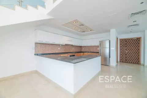 Apartman u gradu Dubai Marina, UAE 5 spavaće sobe, 350 m2 Br. 738049 - Slika 4