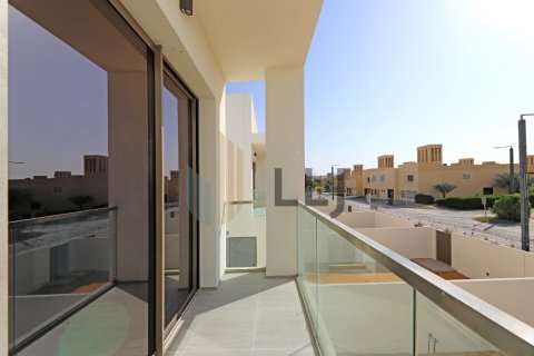 Kamienica do wynajęcia w Yas Island, Abu Dhabi, ZEA 2 sypialnie, 225 mkw., nr 624097 - zdjęcie 7