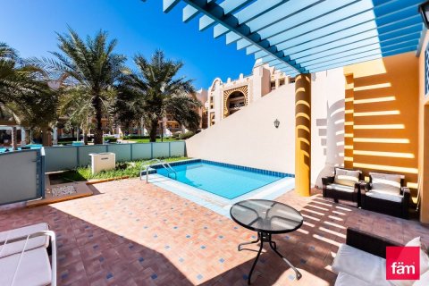 Apartemen di Palm Jumeirah, Dubai, UEA 3 kamar tidur, 277 m2 nomor 631658 - foto 1