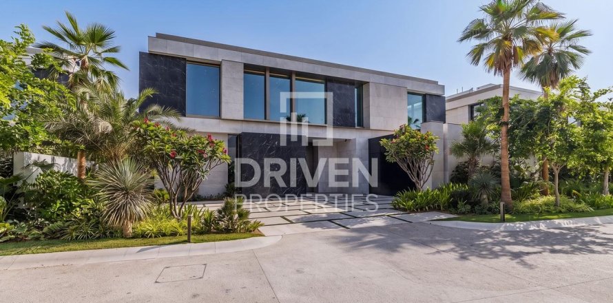 Villa sa Palm Jumeirah, Dubai, UAE 6 silid-tulugan, 1760.05 sq.m. № 742007