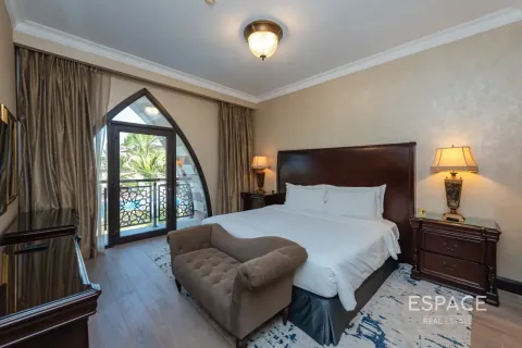 Vila u Palm Jumeirah, Dubai, UAE 4 spavaćih soba, 581 m2 Br. 738464 - fotografija 9
