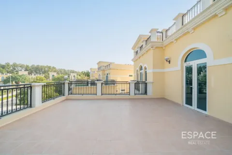 Villa in affitto a Jumeirah Park, Dubai, EAU 4 camere da letto, 455 mq. № 738467 - foto 18