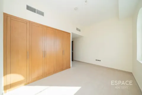 Villa in affitto a Jumeirah Park, Dubai, EAU 4 camere da letto, 455 mq. № 738467 - foto 13