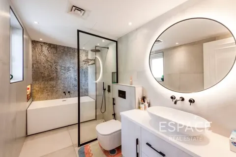 Villa para arrendamento em The Springs, Dubai, EAU 3 quartos, 227 m2 № 738463 - foto 13