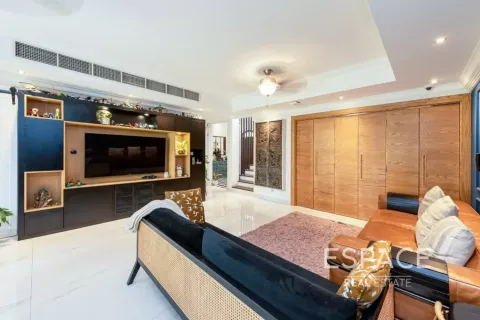 Villa para arrendamento em The Springs, Dubai, EAU 3 quartos, 227 m2 № 738463 - foto 6