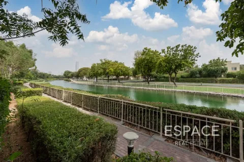 Villa para arrendamento em The Springs, Dubai, EAU 3 quartos, 227 m2 № 738463 - foto 19