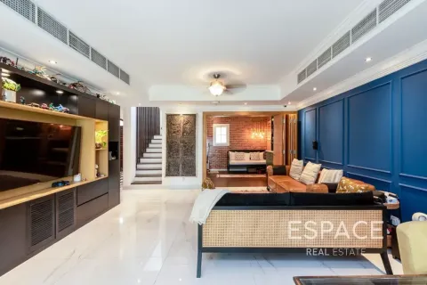Villa para arrendamento em The Springs, Dubai, EAU 3 quartos, 227 m2 № 738463 - foto 4