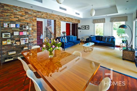 Vila v Arabian Ranches, Dubai, SAE 4 ložnice, 273 m² Č.: 586398 - fotografie 4