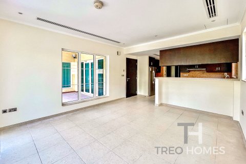 Vila v Jumeirah Park, Dubai, SAE 3 ložnice, 285 m² Č.: 586381 - fotografie 7