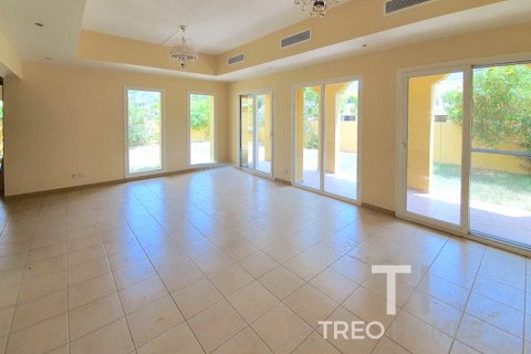 Villa in vendita a Arabian Ranches, Dubai, EAU 3 camere da letto, 273 mq. № 586397 - foto 9