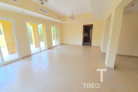 Villa in vendita a Arabian Ranches, Dubai, EAU 3 camere da letto, 273 mq. № 586397 - foto 10