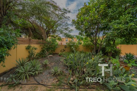 Villa in vendita a Arabian Ranches, Dubai, EAU 3 camere da letto, 273 mq. № 586397 - foto 8