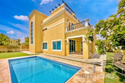 Vila v Jumeirah Park, Dubai, SAE 4 ložnice, 386 m² Č.: 586379 - fotografie 1