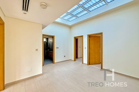 Vila v Jumeirah Park, Dubai, SAE 4 ložnice, 386 m² Č.: 586379 - fotografie 9