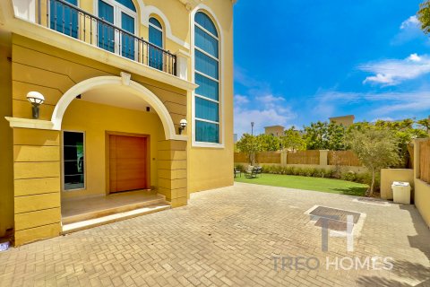 Vila v Jumeirah Park, Dubai, SAE 4 ložnice, 386 m² Č.: 586379 - fotografie 6
