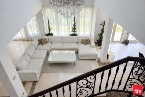 Villa para arrendamento em Jumeirah Islands, Dubai, EAU 4 quartos, 1002 m2 № 701340 - foto 9