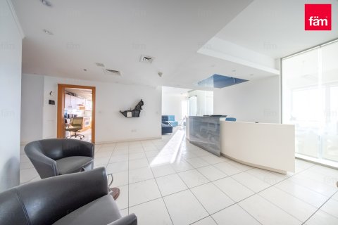 Снять в аренду офис в Sheikh Zayed Road, Дубай, ОАЭ 234.9м2, № 695283 - фото 2