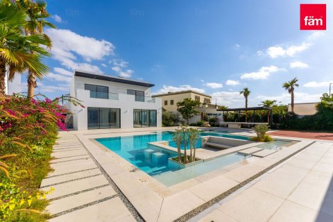 Vila di Dubai, UEA 4 kamar tidur, 1222.3 m2 nomor 695286 - foto 2