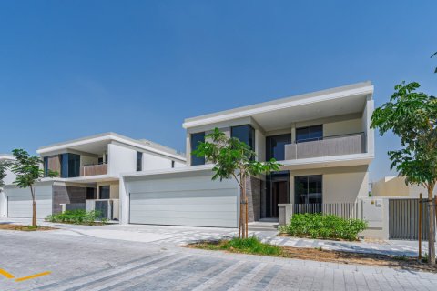 Villa en alquiler en Tilal Al Ghaf, Dubai, EAU 5 dormitorios, 527 m2 № 718627 - foto 24