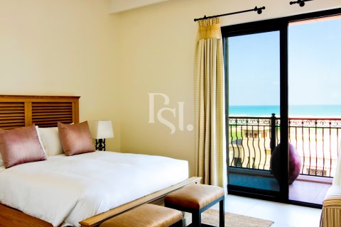 Villa til salg i Saadiyat Island, Abu Dhabi, UAE 5 soveværelser, 1027 kvm № 717406 - foto 2