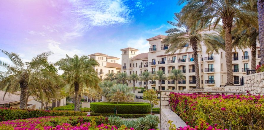 Vila di Saadiyat Island, Abu Dhabi, UAE 5 bilik tidur, 1027 meter persegi № 717406