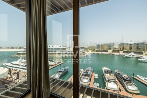 Apartament në Jumeirah, Dubai, Emiratet e Bashkuara Arabe 3 dhoma gjumi, 243 m2. № 654900 - Foto 26