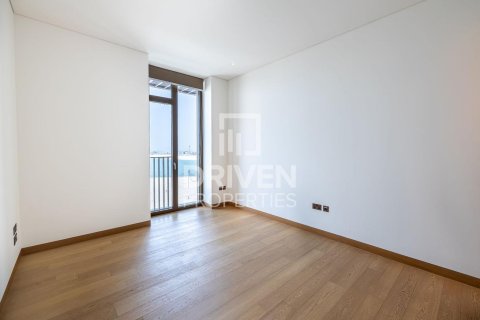 Apartament në Jumeirah, Dubai, Emiratet e Bashkuara Arabe 3 dhoma gjumi, 243 m2. № 654900 - Foto 12