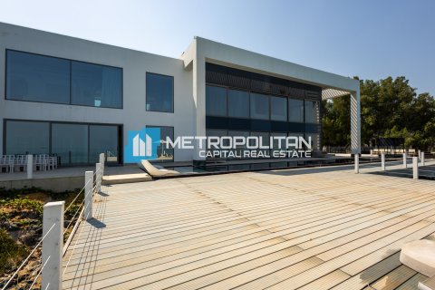 Vilë në Nurai Island, Abu Dhabi, Emiratet e Bashkuara Arabe 7 dhoma gjumi, 2385.1 m2. № 651779 - Foto 1