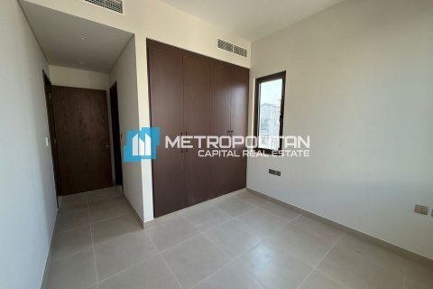 Townhouse in Khalifa City, Abu Dhabi, UAE 3 bedrooms, 171 sq.m. № 651781 - photo 9