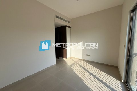 Townhouse in Khalifa City, Abu Dhabi, UAE 3 bedrooms, 171 sq.m. № 651781 - photo 13