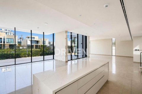 וילה להשכרה ב Dubai Hills Estate, Dubai, איחוד האמירויות  5 חדרי שינה, 649.02 מ"ר, מספר 762601 - תמונה 1