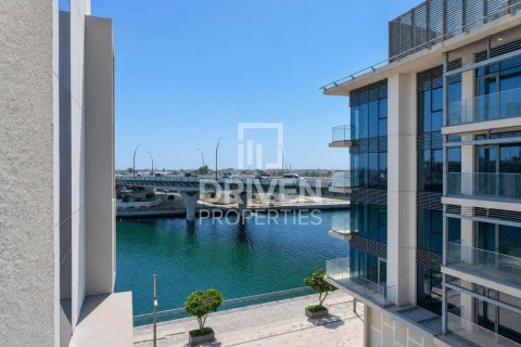 Apartment in Al Wasl, Dubai, UAE 2 bedrooms, 139.45 sq.m. № 762599 - photo 19