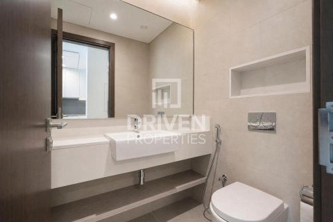 Apartment in Al Wasl, Dubai, UAE 2 bedrooms, 139.45 sq.m. № 762599 - photo 17
