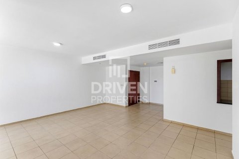 Apartamento en alquiler en Jumeirah Beach Residence, Dubai, EAU 3 dormitorios, 174.84 m2 № 762597 - foto 3