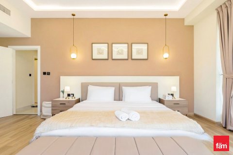 Dubai, संयुक्त अरब अमीरात में अपार्टमेंट, 2 बेडरूम, 120.3 वर्ग मीटर, संख्या 700044 - फ़ोटो 11