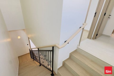 Townhouse sa Dubai, UAE 5 silid-tulugan, 144.1 sq.m. № 700046 - larawan 9