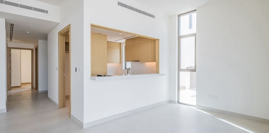 Villa en Al Furjan, Dubai, EAU 4 dormitorios, 570 m² № 700045