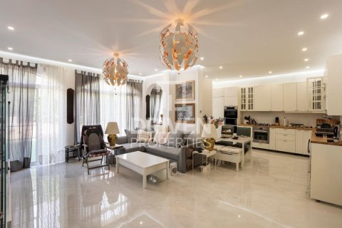 Apartament de vânzare în Dubai, EAU 2 dormitoare, 160.63 mp.  №761932 - poză 2
