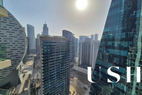 Apartemen di Business Bay, Dubai, UEA 2 kamar tidur, 90 m2 nomor 620410 - foto 1