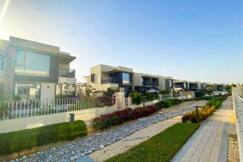 Vila u gradu Dubai Hills Estate, UAE 4 spavaće sobe, 194.6 m2 Br. 670085 - Slika 11