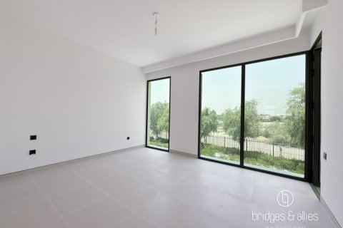 Vilë në Dubai, Emiratet e Bashkuara Arabe 5 dhoma gjumi, 450.6 m2. № 670090 - Foto 10