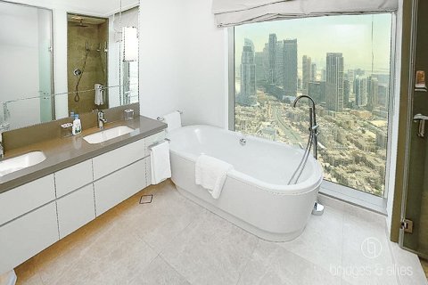 Apartment sa Downtown Dubai (Downtown Burj Dubai), UAE 4 silid-tulugan, 260.8 sq.m. № 670086 - larawan 14