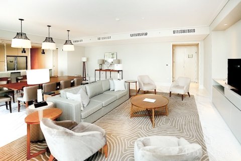 Apartment sa Downtown Dubai (Downtown Burj Dubai), UAE 4 silid-tulugan, 260.8 sq.m. № 670086 - larawan 5