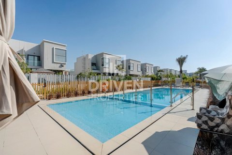 Βίλα σε Dubai Land, ΗΑΕ 2 υπνοδωμάτια, 108 τ.μ. Αρ. 603647 - φωτογραφία 12