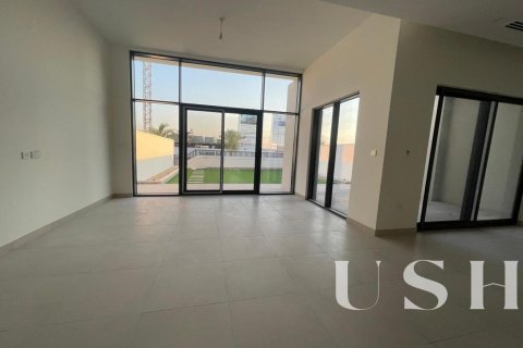 Řadový dům v Al Furjan, Dubai, SAE 3 ložnice, 255 m² Č.: 621105 - fotografie 10
