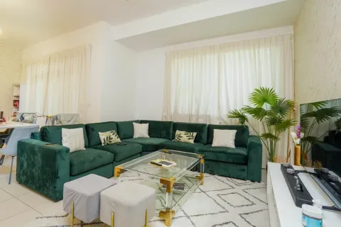 Apartman u gradu Business Bay, Dubai, UAE 3 spavaće sobe, 172 m2 Br. 714182 - Slika 1