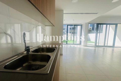 Rijtjeshuis te huur in Town Square, Dubai, VAE 3 slaapkamers, 173.99988676 vr.m., nr 680547 - foto 11