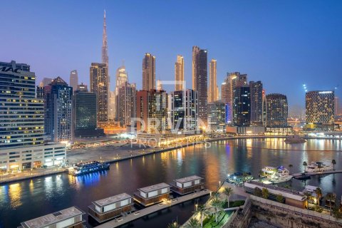 Apartament në Business Bay, Dubai, Emiratet e Bashkuara Arabe 1 dhomë gjumi, 60 m2. № 654338 - Foto 1